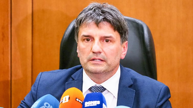 Откриха над 1 кг кокаин и 2,5 кг марихуана при акция в София