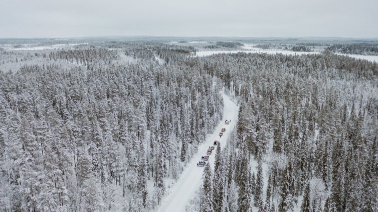 200 нощи магия: Пътешествие към сиянието в Лапландия