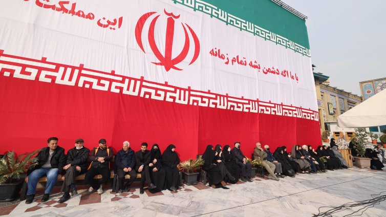 Иран ще преследва американци и израелци дори по време на ваканция