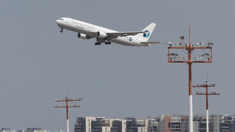 Възобновени са международните полети от Техеран за първи път от началото на войната