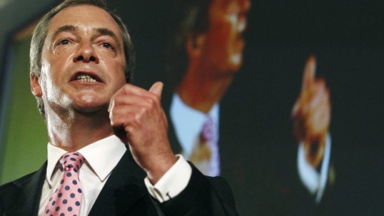 Спрете нашествието на българи към Острова, зове Фараж