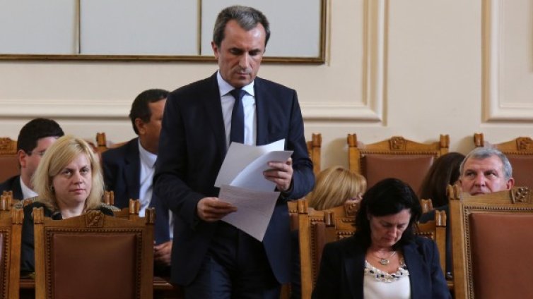 Бюджет 2014 - пари за образование и защита за най-слабите