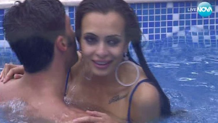 Лияна провокира тестостерона на Тервел, ще му издържи ли "ангелът"?