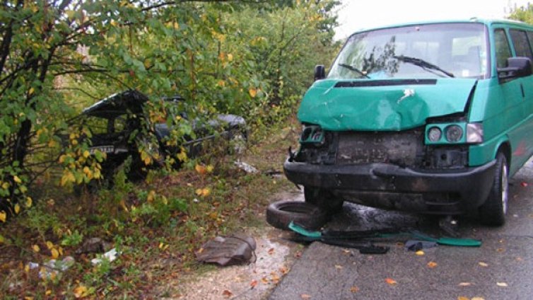 22-годишен тежко ранен при ПТП край Исперих