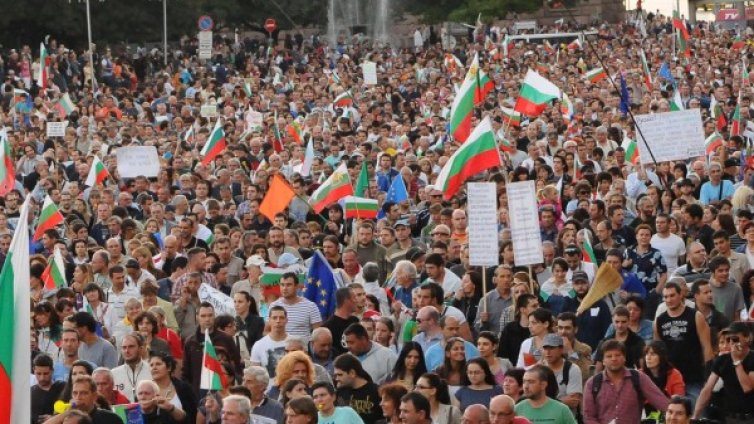 МВР проверките Vs протестиращи влизат в доклада на ЕК