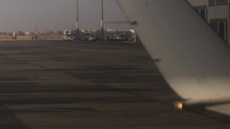 Пътник приземи самолет &ndash; пилотът изгубил съзнание