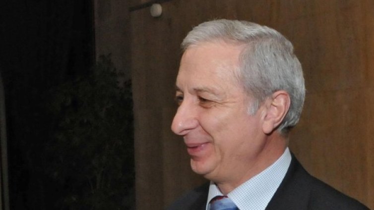 КС трябваше да уважи искането на ГЕРБ за Пеевски!