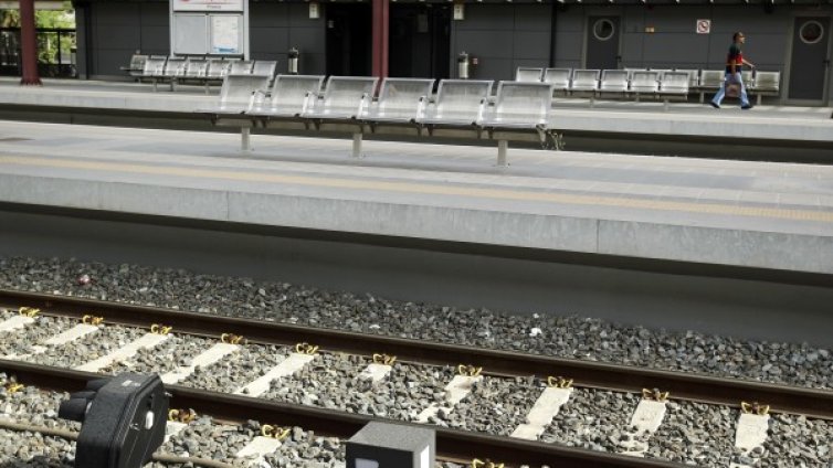 Руснаци искат гръцкия железопътен оператор