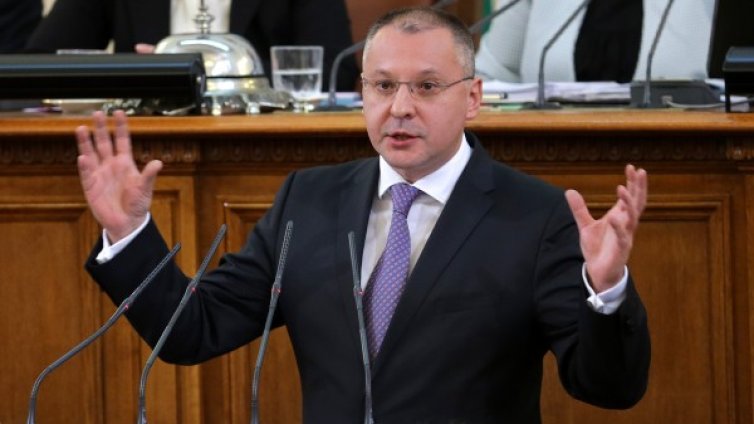 Станишев е внесъл заявление за отказ от имунитет