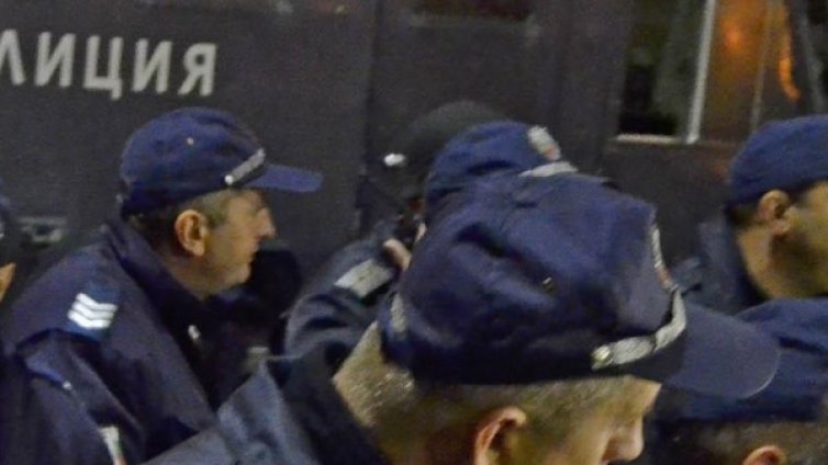 До 280 часа годишно извънреден труд в МВР