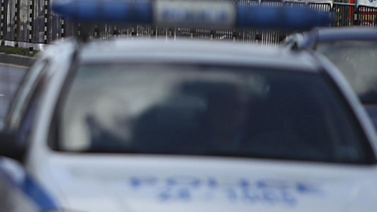 Задържаха 18-годишен за убийство в Хасково