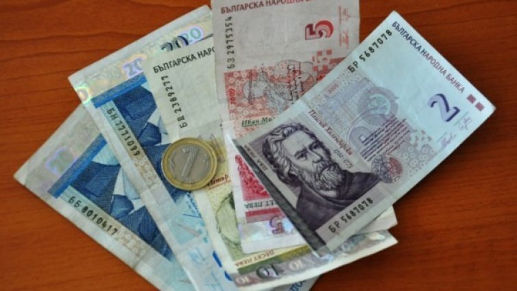 27 ексдепутати дължат 11 хил. лева за ток и парно