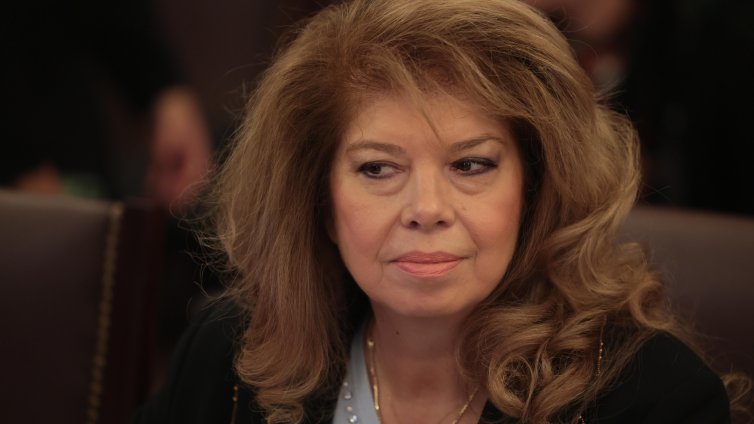 Президентката Йотова кани утре още четири партии на консултации 