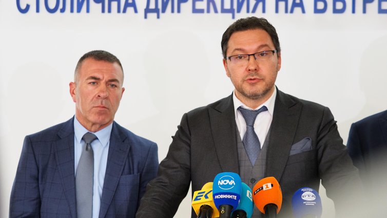 Даниел Митов: Има изоставане в електронизацията на системите в МВР