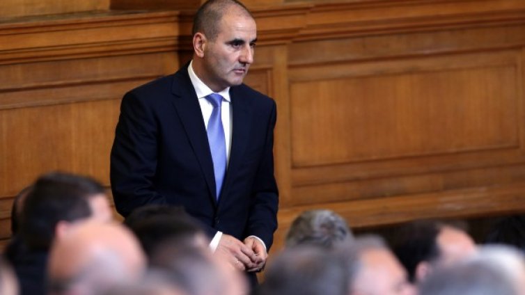 Миков уведоми депутатите за имунитета на Цветанов 