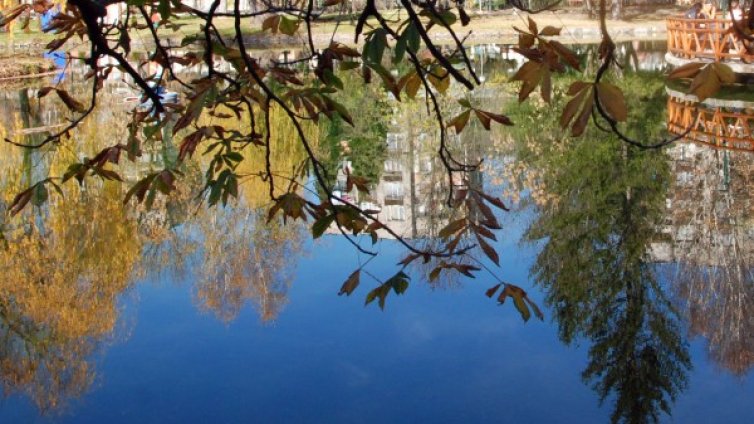 Утре ще е облачно със слаби превалявания