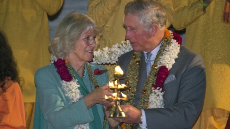 Принц Чарлз пенсионер от днес