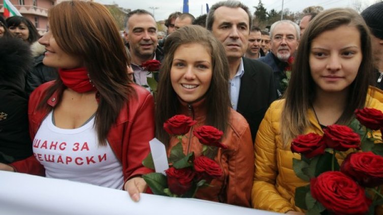 БСП затворила болезнена страница с извинението