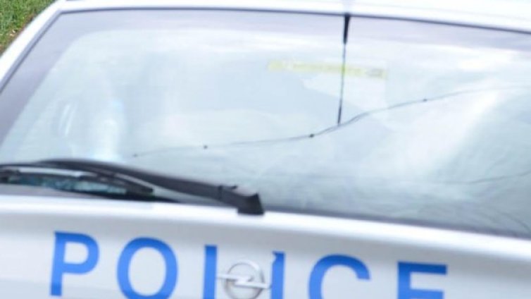 Мъртвородено бебе е открито заровено в двор