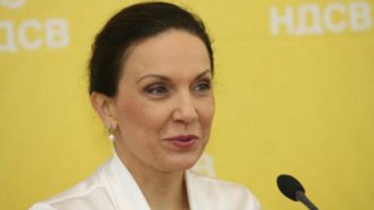 Първанова иска връщане на НДСВ в "голямата политика"