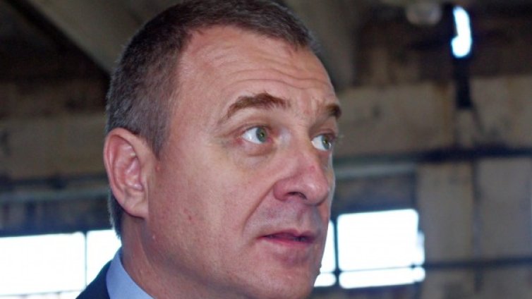 Ще овладеем кризата с бежанците, сигурен е Йовчев 