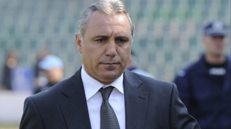 Ще простя на Борисов само ако се откаже от Левски и Реал!