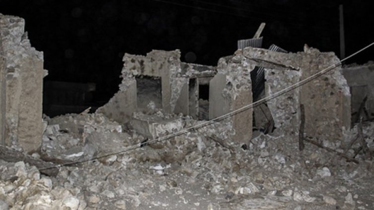 Най-малко 7 души са загинали при земетресение в Иран