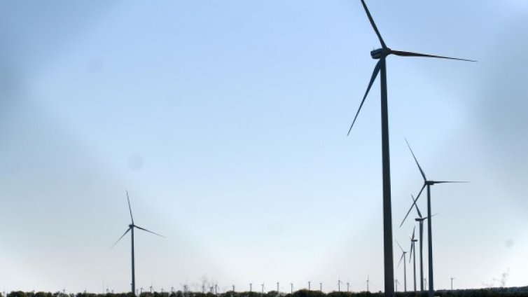 ВЕИ-тата: Данъкът от 20% е дискриминационен