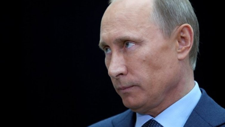 Рейтингът на Путин се топи, най-ниският е от 2000 г.