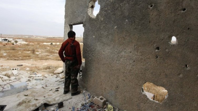 Все повече европейци отиват да се бият в Сирия 