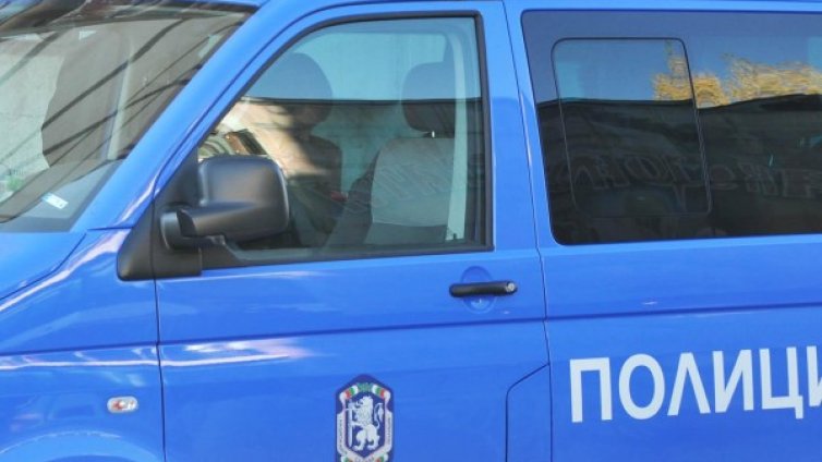 Намериха починал мъж в река Места