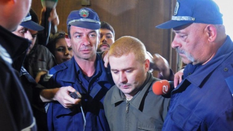 Присъда на хартия! Къде е убиецът от "Соло" 