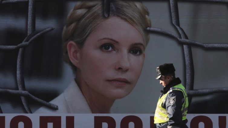 Тимошенко сравни Янукович със Сталин