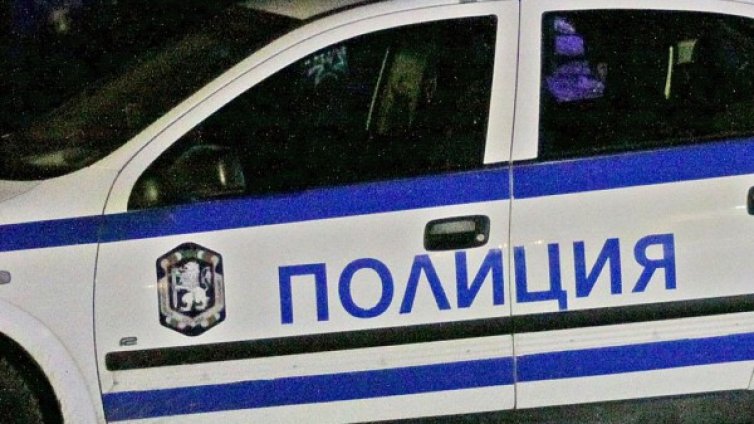 Апаши свиха 25 бона от офис в Асеновград