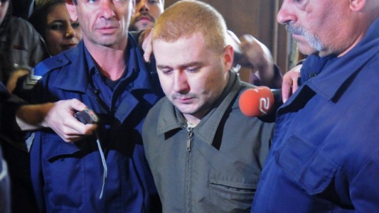 И Интерпол ще дири убиеца от "Соло"
