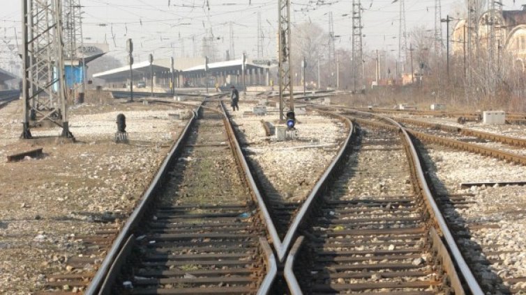 От утре БДЖ пуска билетите за Коледа и Нова година