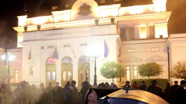 #ДАНСwithme пореден с рефрен познат: Оставка!