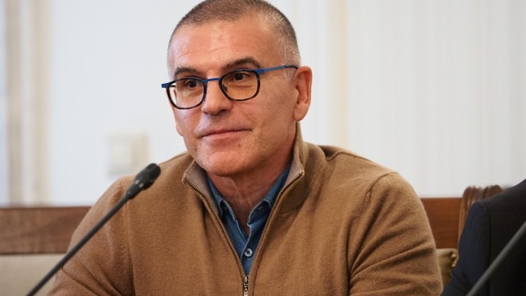 Дефицитът за месец март с натрупване е в размер на 1,5 млрд. евро 