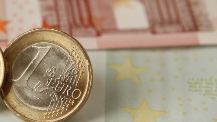 Закон защити бедните гърци, които не могат да си плащат ипотечните кредити