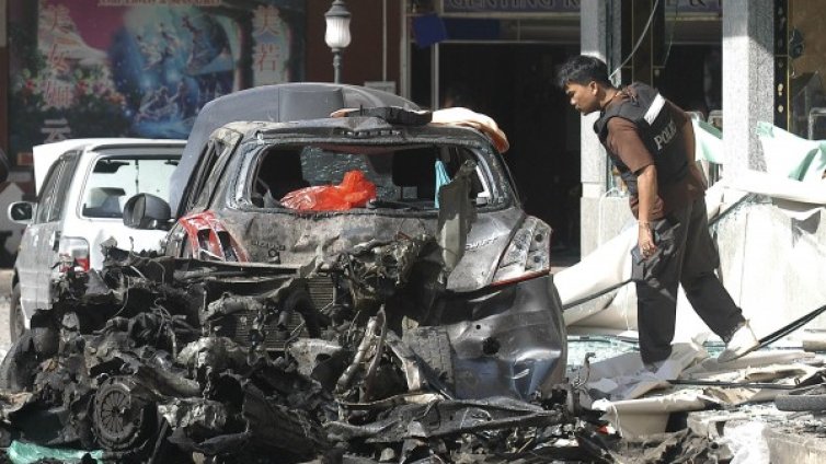 27 души ранени в Тайланд след избухването на три бомби