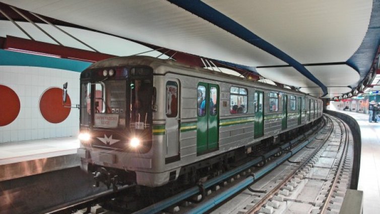 На 31.12. и 01.01. градският транспорт в София - по празнични разписания