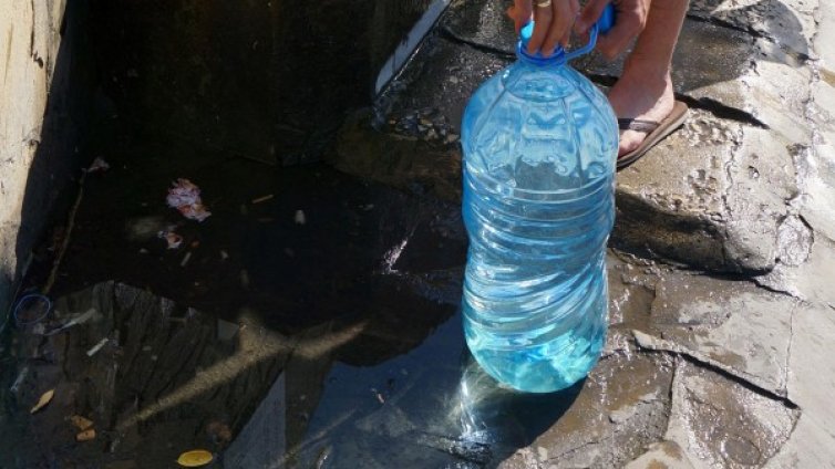 Авария спря водата в част от София