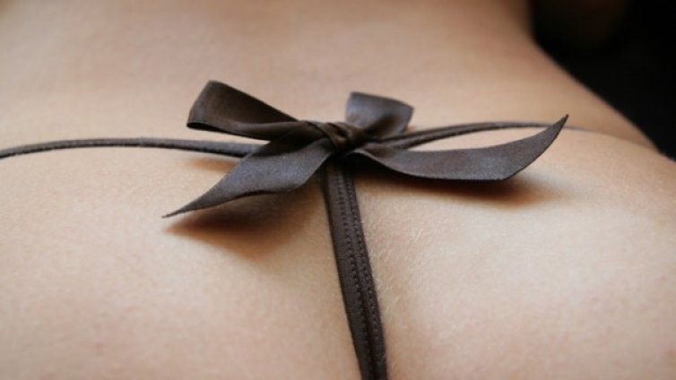 Горещи секс пози за празничната нощ