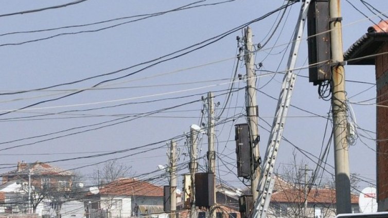 ЧЕЗ отчита електромерите преди поевтиняването на тока 