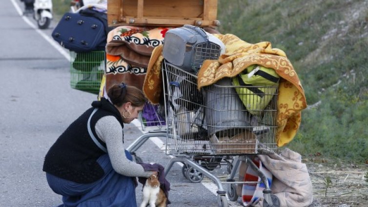 Напливът на българи в ЕС засяга и спорния въпрос с ромите