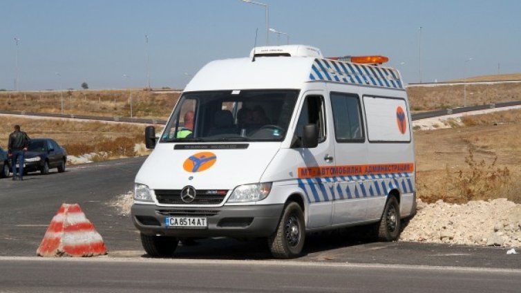 Спират тировете за 8 часа в неделя следобед