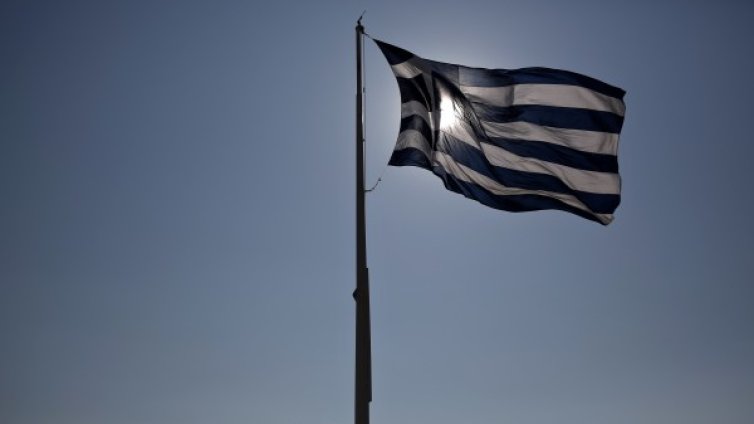 Все повече гърци искат да емигрират