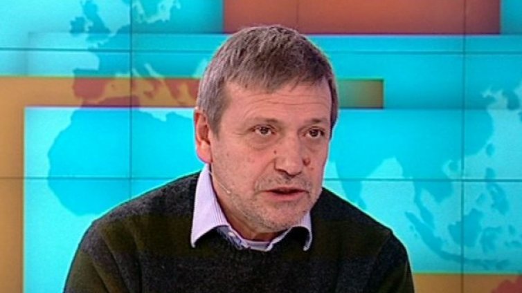 Ударното взимане на заеми крие риск от понижаване на рейтинга 