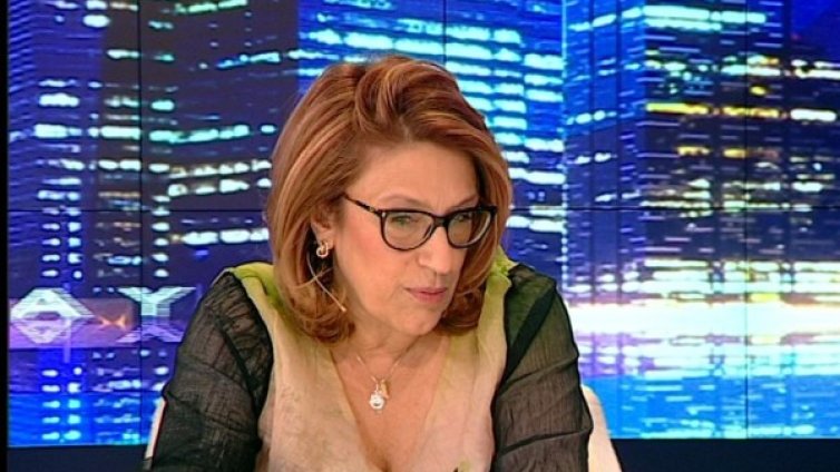 Буруджиева: Депутатите сме длъжни да спазваме законите