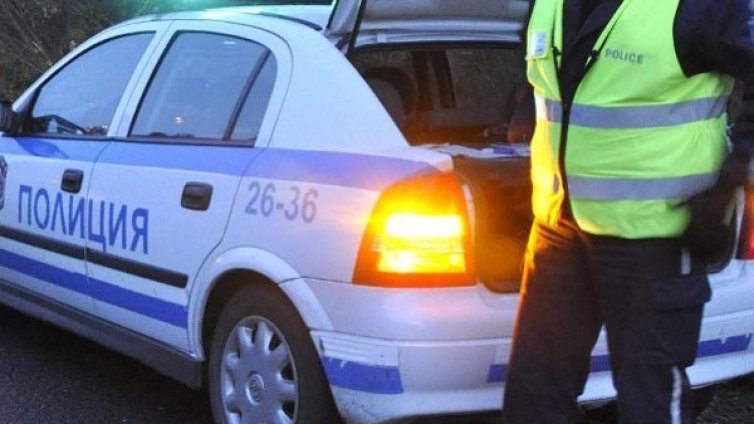 Пребиха и ограбиха сириец край Варна 